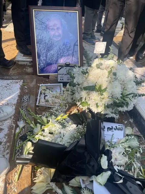 خاکسپاری سعید پیردوست