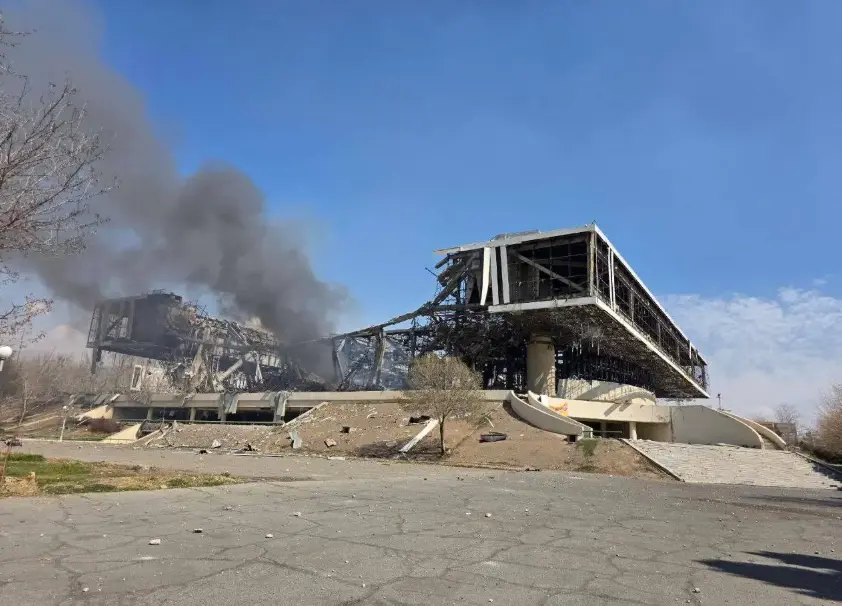 حمله به ورزشگاه آزادی