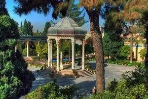 فال حافظ امروز چهارشنبه ۲۴ دی ۱۴۰۴ | پیام امروز لسان‌الغیب چیست ؟