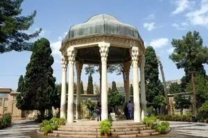 فال حافظ یکشنبه ۳۰ شهریور ۱۴۰۴ | غافلگیری بزرگ در راه است !