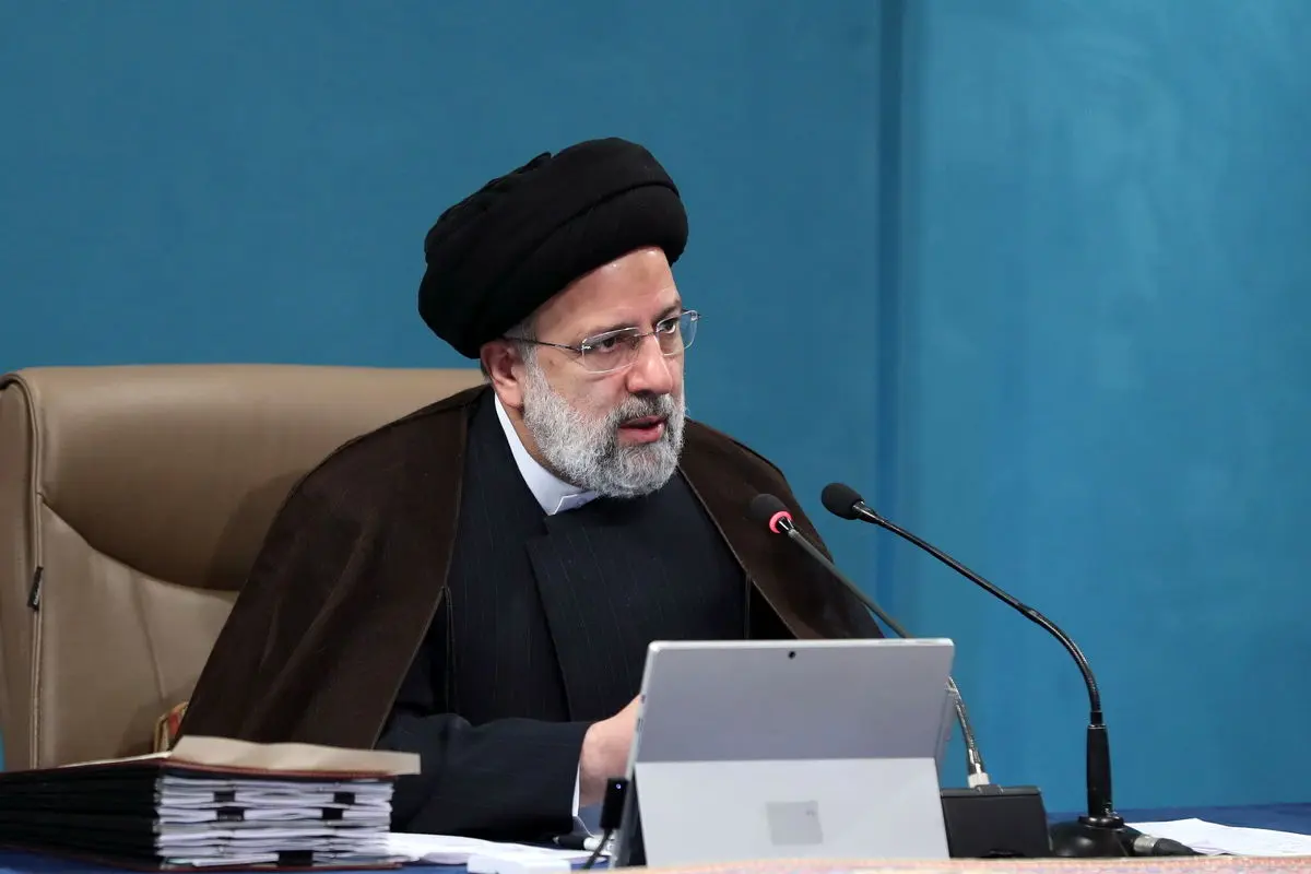 رئیسی: تمام تلاش خود را برای حل مشکلات به کار گرفته ایم