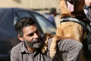 سگ بازیگر فیلم متری شیش‌ونیم خبرساز شد | ماجرای نجات یک زن از دست زورگیر مسلح 