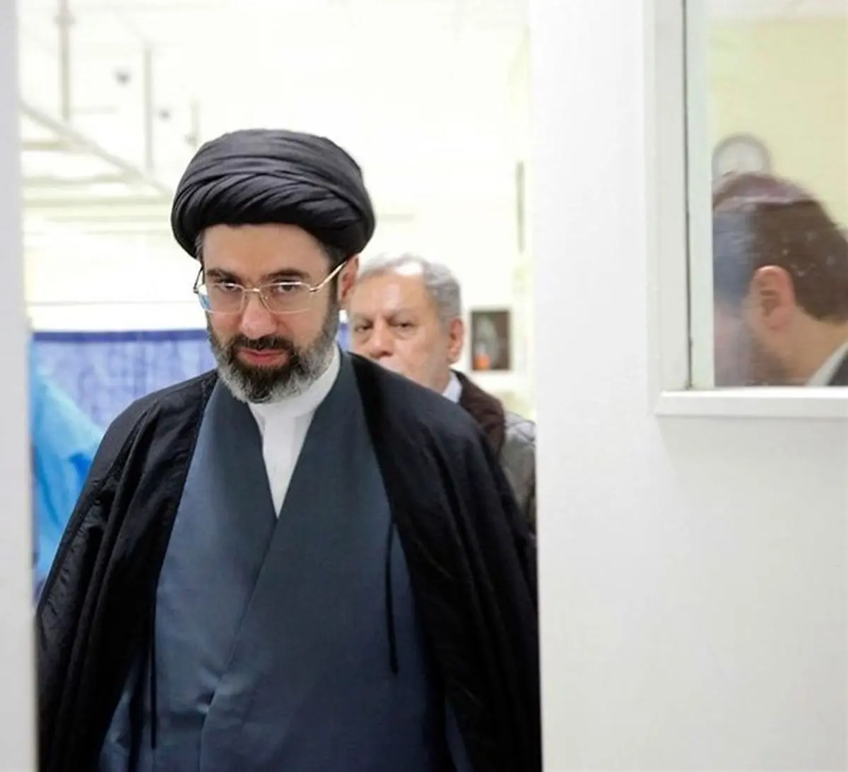 تصاویر دیده نشده از فرزند آیت الله خامنه‌ای + فیلم