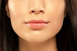هشداری که لبهایتان از سلامت بدنتان میدهند