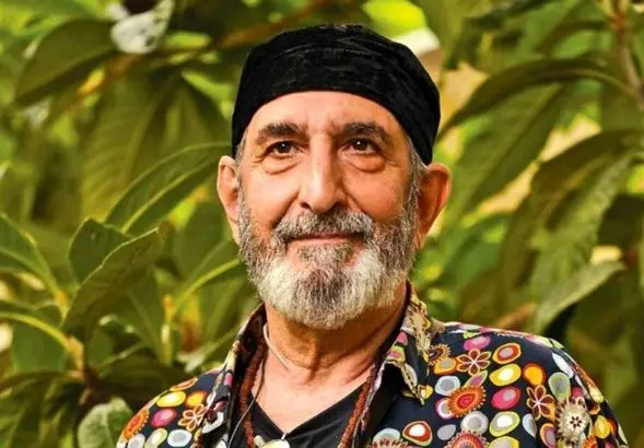 حرف جنجالی فرهاد آئیش/ «دخترها دنبال آدرس خونم‌اند!»