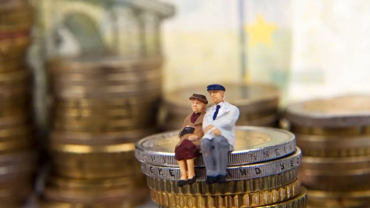واریز همزمان ۳ پاداش ویژه همراه با حقوق بازنشستگان | انفجار واریزی در مهرماه برای بازنشستگان !