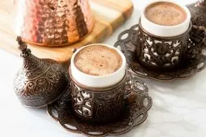 فال قهوه امروز جمعه ۱۶ آبان ۱۴۰۴ | اکنون فرصت تصمیم‌گیری نهایی است