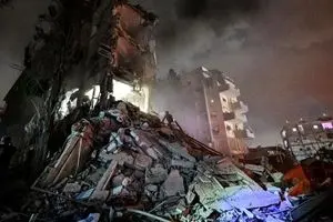 اعتراف افسر آمریکایی : حملات ایران شوکه‌کننده است | ترامپ ما را به فاجعه کشاند