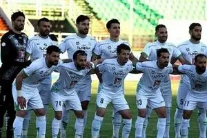 بازیکنان ذوب‌آهن به تبریز رفتند
