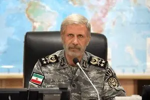 سرلشکر حاتمی: پاسخ قاطع به دشمن تا تنبیه کامل ادامه دارد