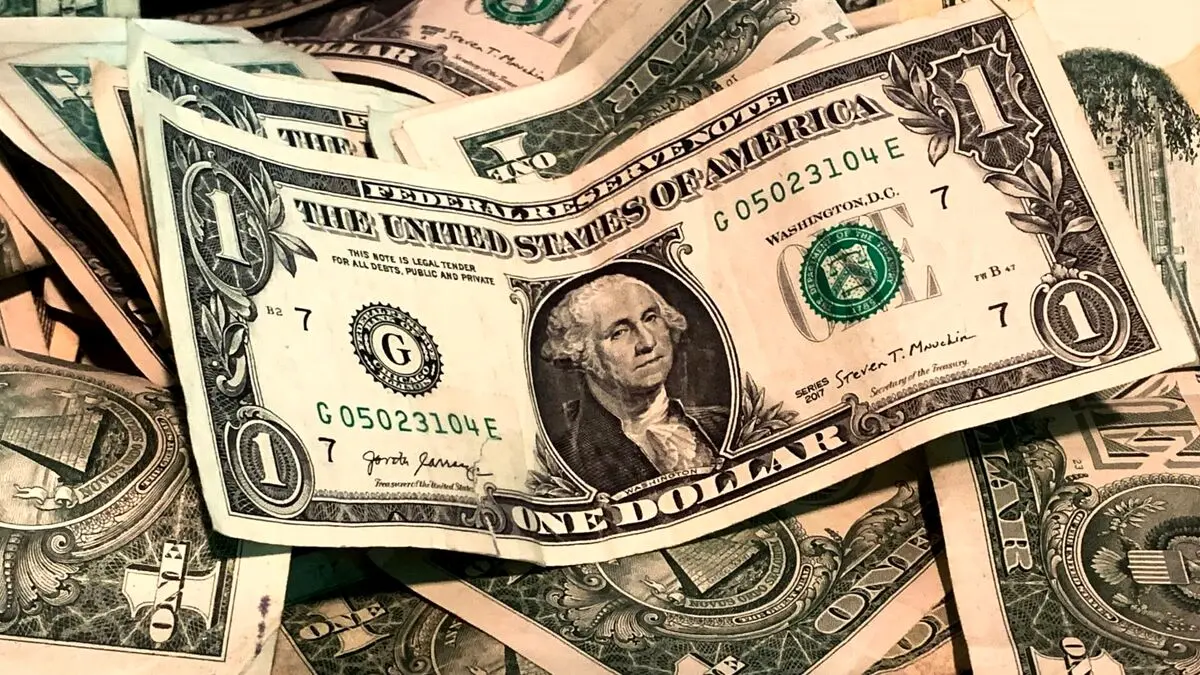 قیمت دلار آزاد امروز پنجشنبه ۳ مهرماه ۱۴۰۴ | قیمت‌های عجیب دلار و یورو