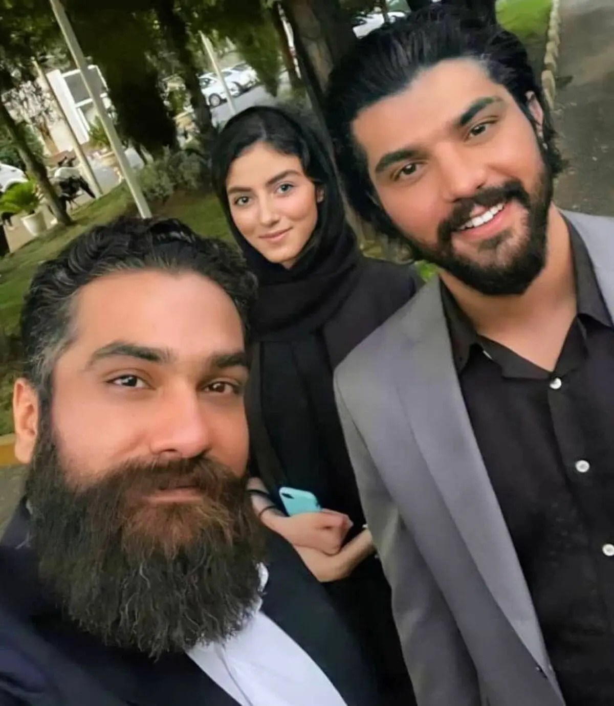 سینامهراد کنار خواننده معروف+عکس