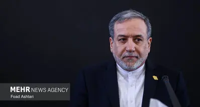 واکنش عراقچی به غرق شدن ناوچه دنا