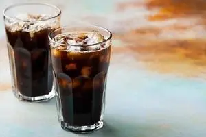 نوشابه،قاتل خوش آب و رنگ