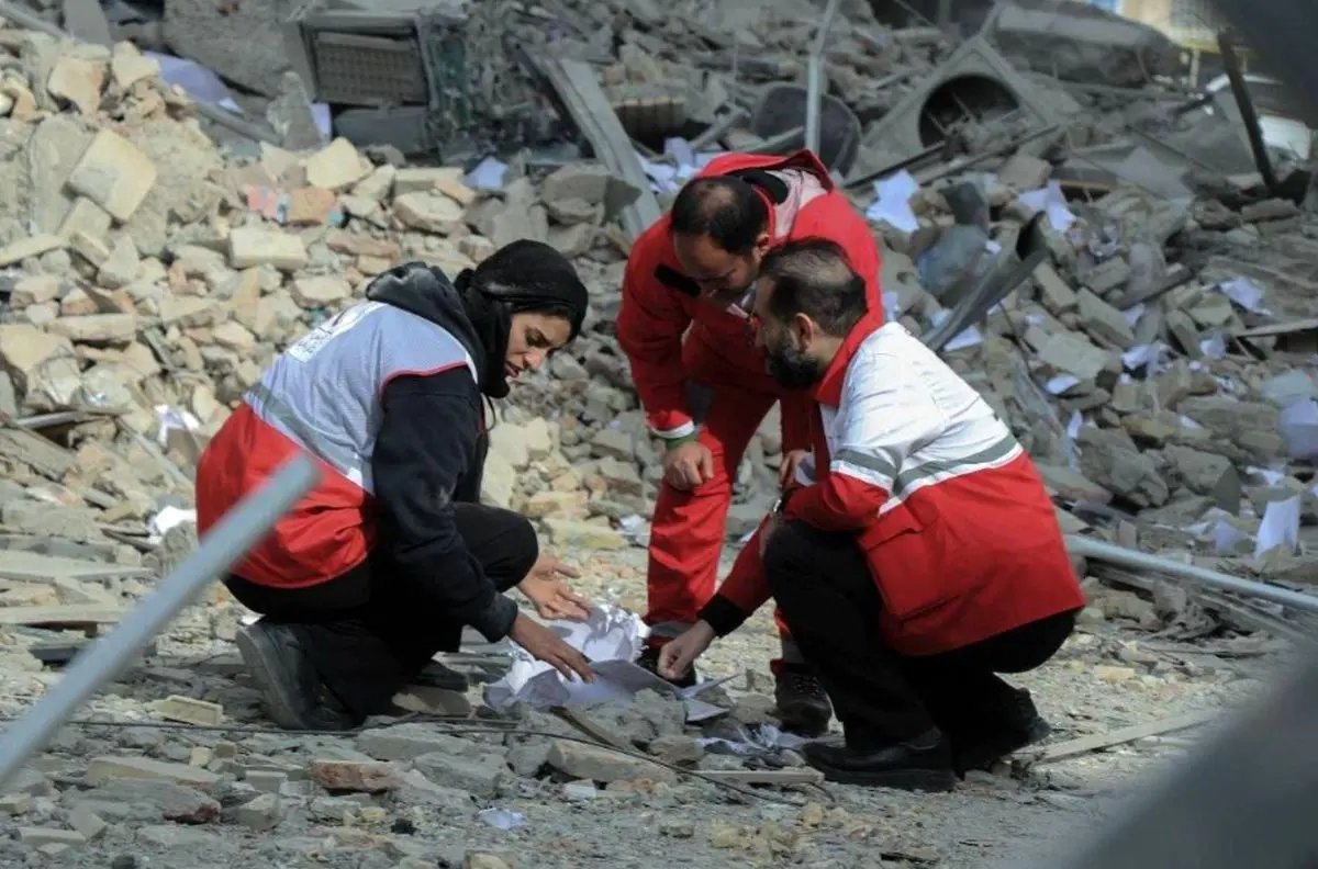 بانوی تکواندوکار ایران امدادگر شد + تصاویر