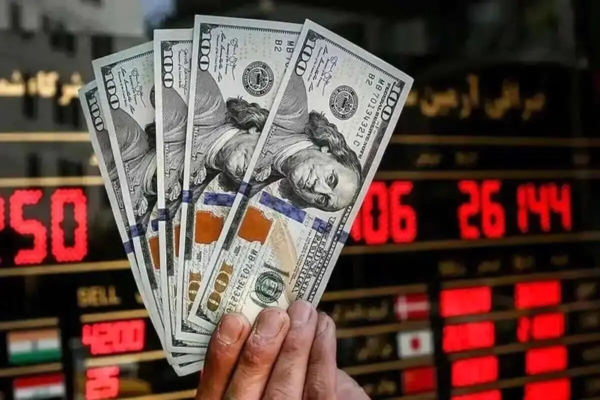 قیمت دلار آزاد اول صبح پنجشنبه ۲۰ آذر ۱۴۰۴ | شروع روز با عقب‌نشینی محدود دلار