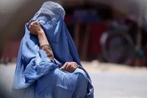 راهپیمایی زنان هوادار طالبان + فیلم