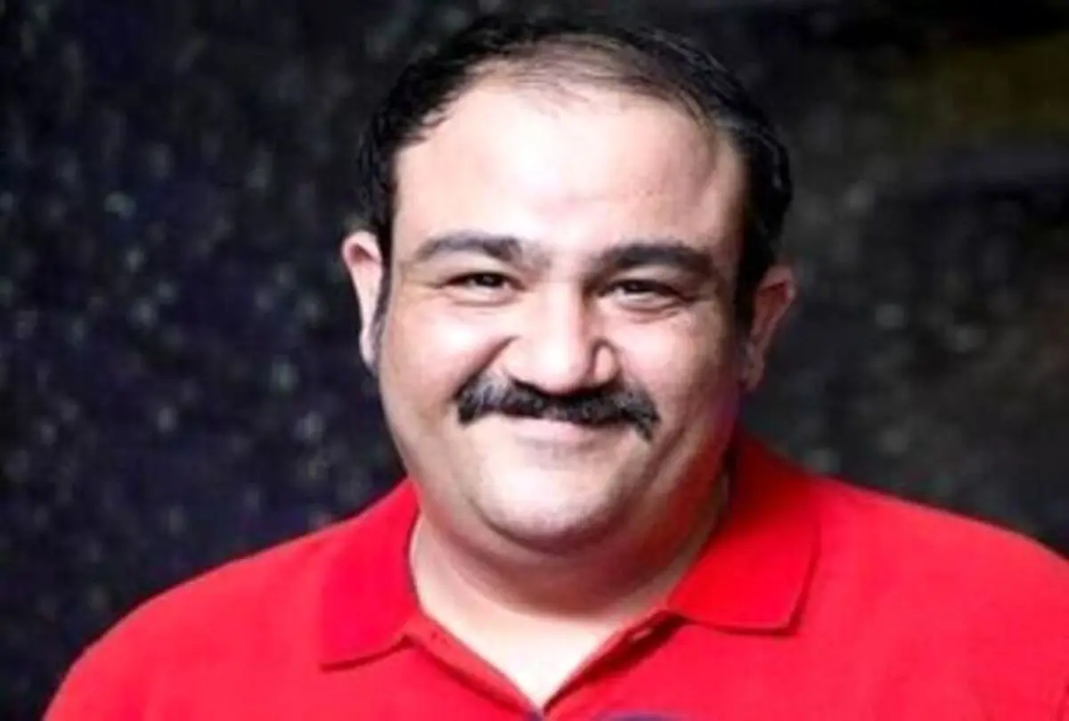 عکس دیده نشده و زیرخاکی از جوانی‌های مهران غفوریان در حال ساز زدن