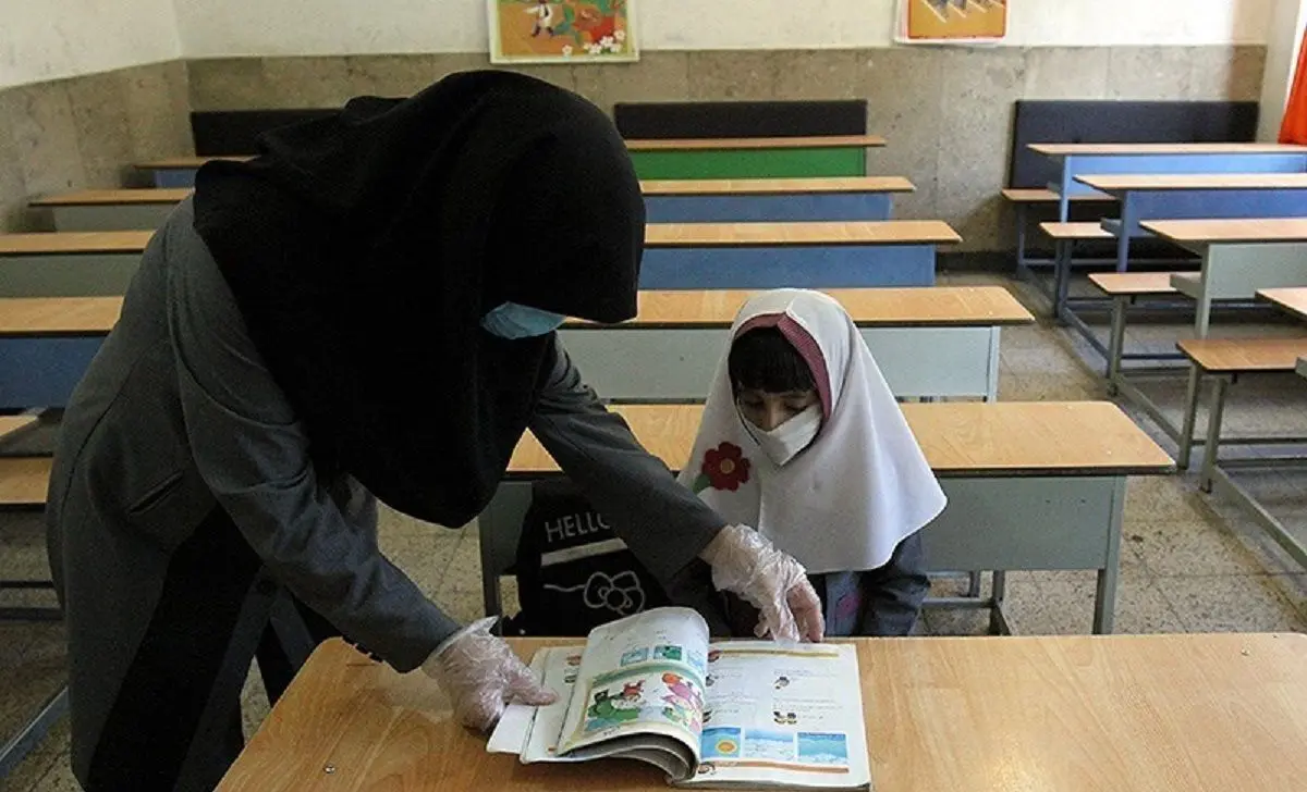 رتبه‌بندی معلمان تنها یک نمایش سیاسی بود