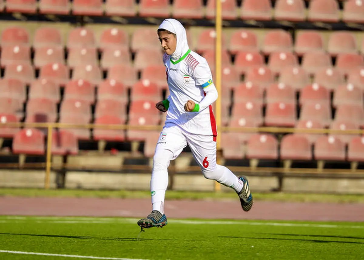 دختر ایرانی بهترین فوتبالیست کافا شد + عکس