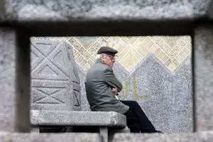 واریزی ویژه ۳ میلیونی به حقوق بازنشستگان نفت | جدول زمانی واریزی سه مبلغ مناسبتی ! 