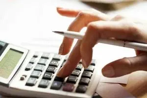 مبلغ عیدی کارگران در سال 1400 اعلام شد  | عیدی کارمندان چقدر شد؟