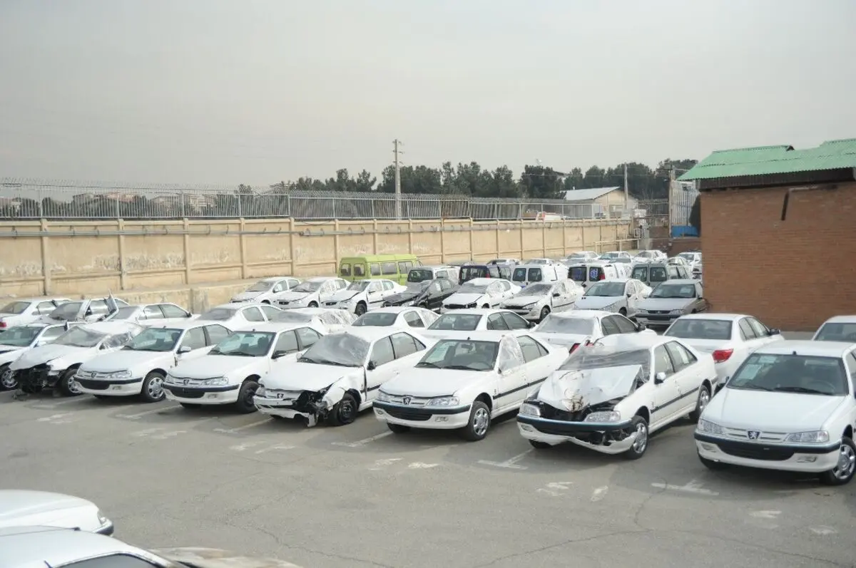 فروش خودرو متوقف شد 