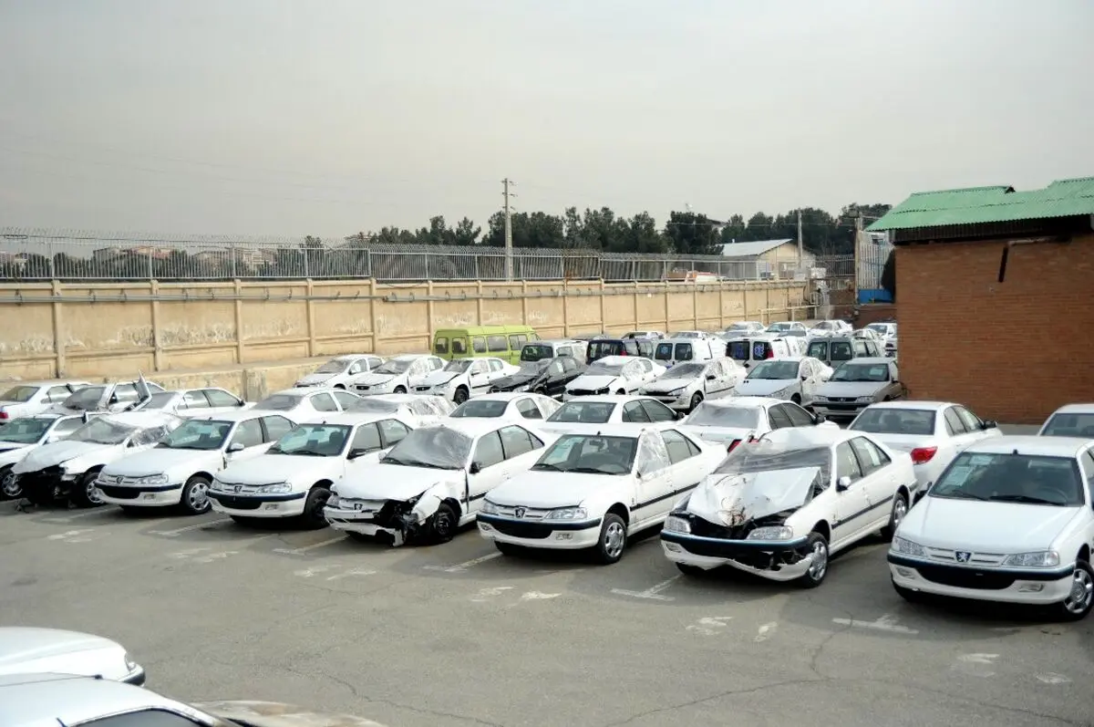 فروش خودرو متوقف شد 