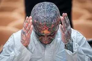 خبر تلخ درباره امیر تتلو | اخبار تأییدنشده از سکته مغزی امیر تتلو در زندان  