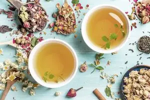 بهترین دمنوش‌های خواب‌آور 