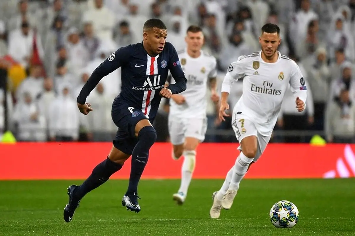 واکسن زدن امباپه با یک چهره عجیب!