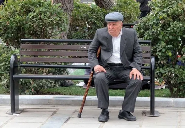 اعلام مبلغ حداقل و حداکثر عیدی بازنشستگان | واریزی 10/000/000 تومان عیدی بازنشستگان با محاسبه جدید