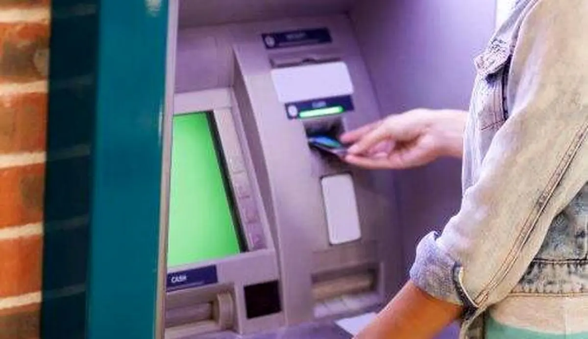 ماجرای زنی که بعد از ۶۰ سال سراغ حساب بانکی‌اش رفت