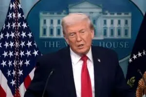 پیش‌بینی طالع‌بین مشهور از مرگ ترامپ! +عکس