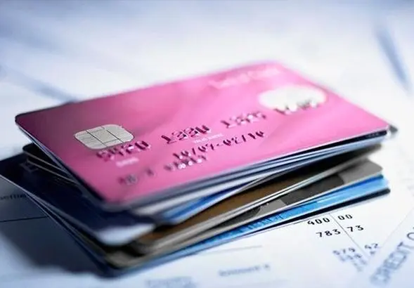 ثبت نام کارت رفاهی بازنشستگان و حداقل‌بگیران شروع شد 