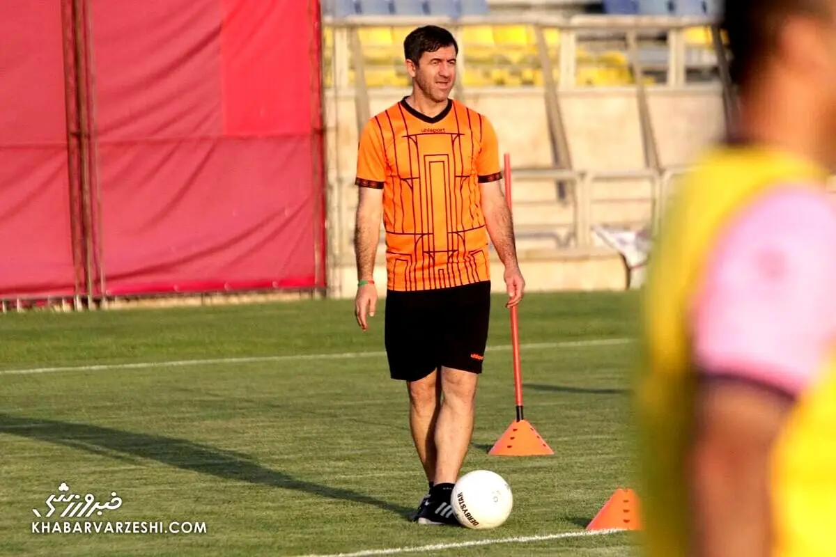 تذکر تند کریم باقری درباره پرسپولیس