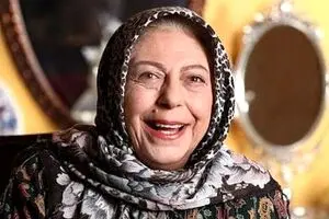 تصویر دیده نشده از لباس عروس خاص و باشکوه ثریا قاسمی | ژست عاشقانه ثریا قاسمی در کنار شوهر خوشتیپش + عکس