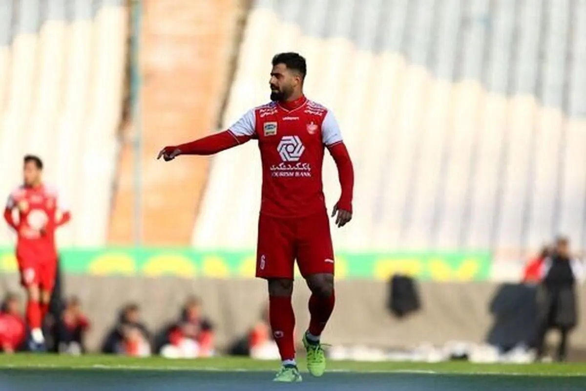 اعتراض وعصبانیت مدافع تیم فوتبال پرسپولیس به انتقادات  