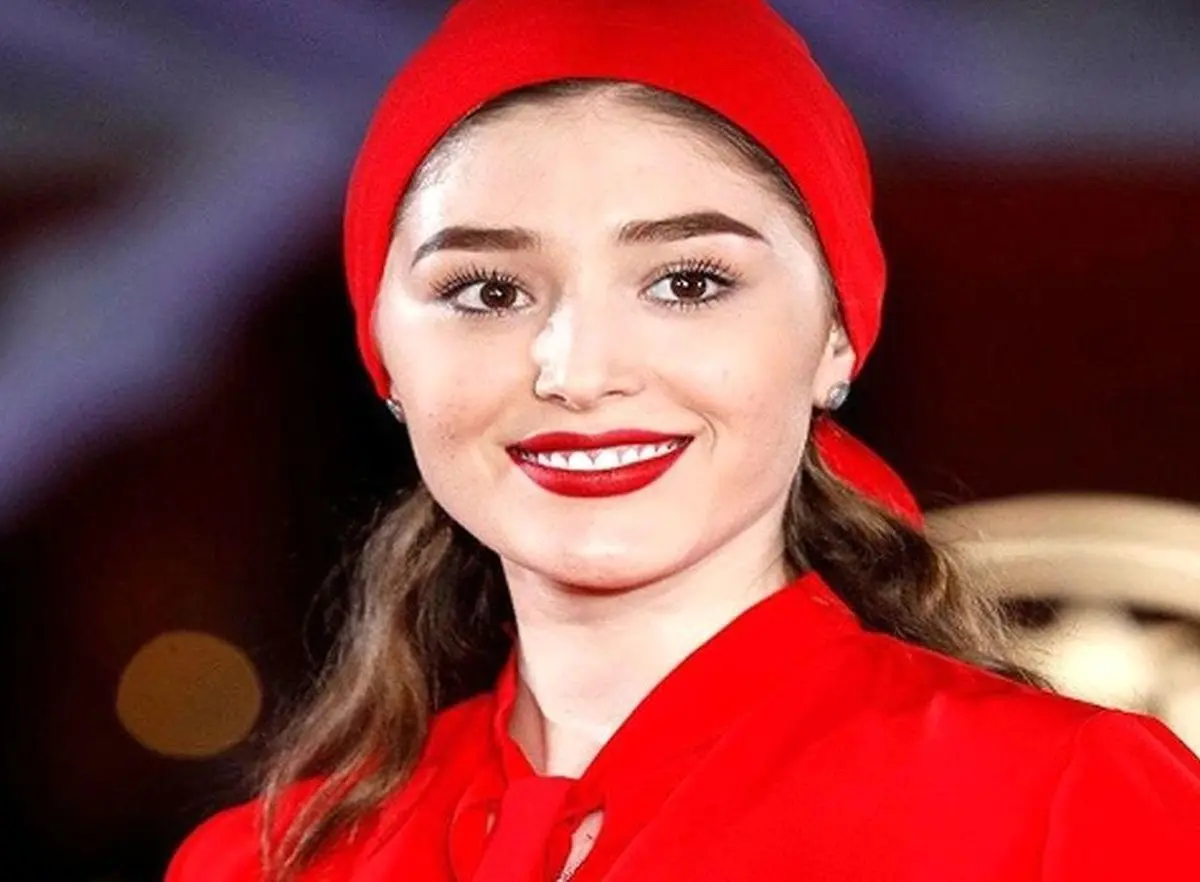 نوید محمدزاده و فرشته حسینی بچه دار شدند | فرشته حسینی با انشار این عکس خبر از بچه دار شدن خود داد