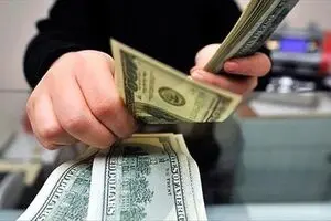 قیمت دلار امروز پنجشنبه ۱۴ اسفند در بازار آزاد