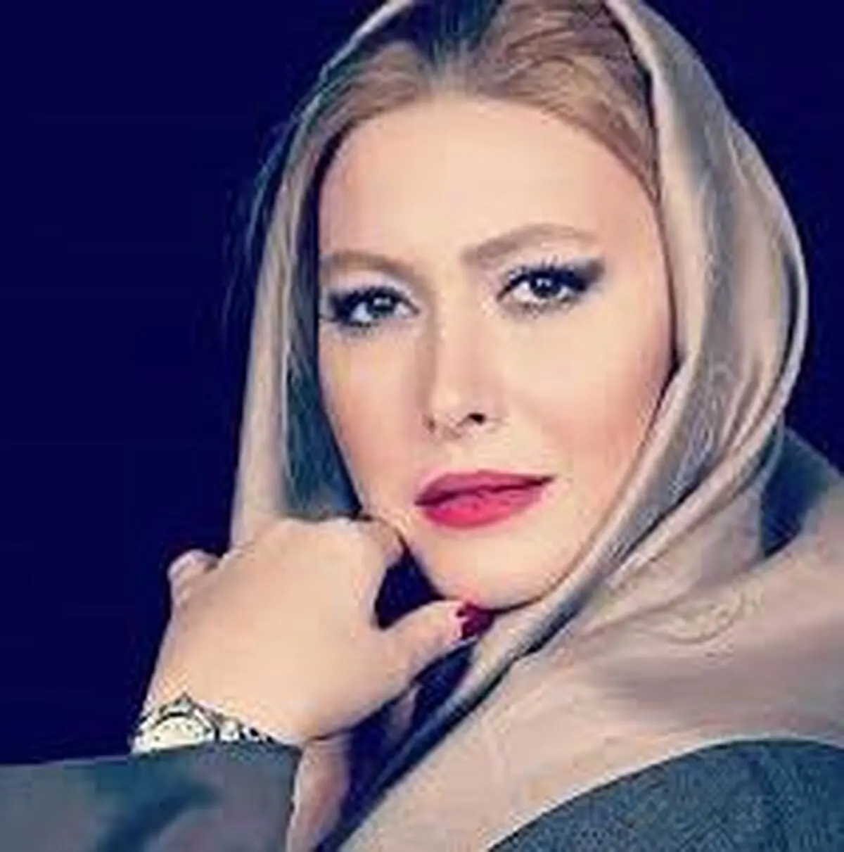 فریبا نادری در تولد خانوادگیش | مراسم تولد فریبا نادری کنار خانواده