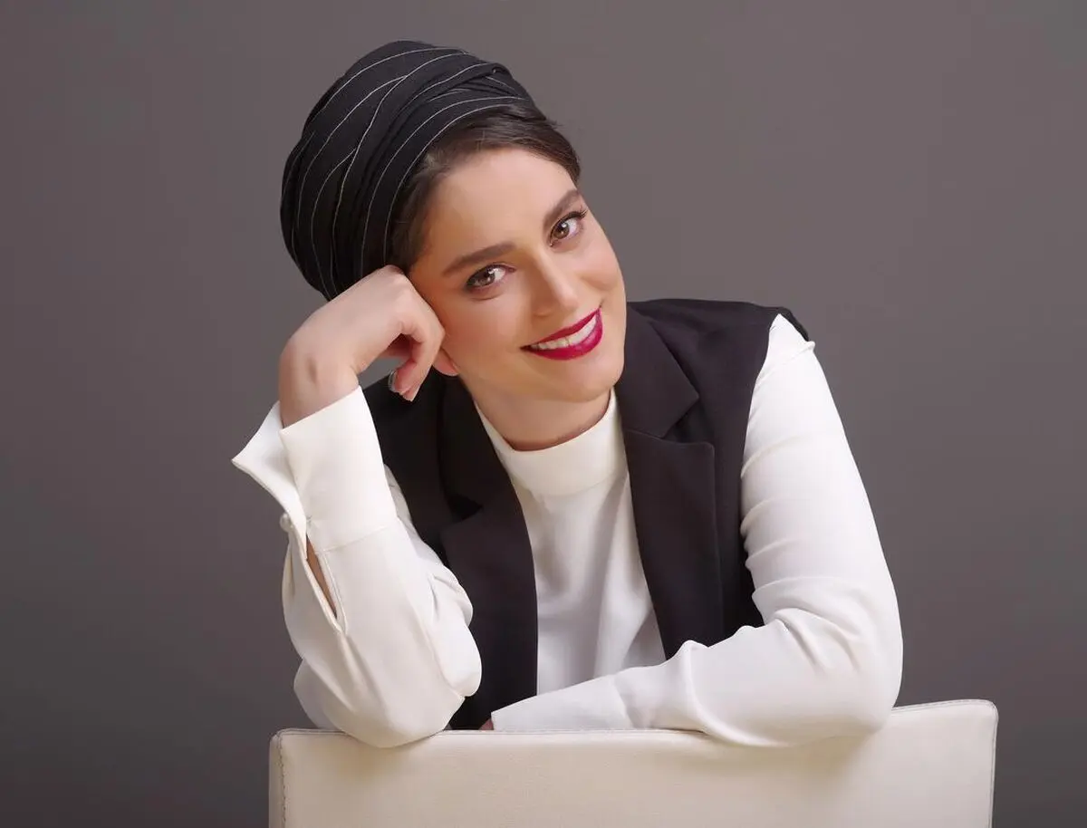 بیوگرافی غزل شاکری