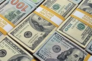 قیمت دلار به مرز ۱۰۵ هزار تومان رسید | نگاهی به نرخها و تغییرات