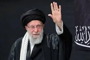 تصویری دیده نشده از وسایل شخصی رهبر شهید انقلاب + عکس