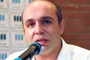 کارکردن آقای بازیگر و همسرش در نانوایی +عکس