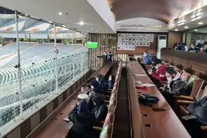 خبرنگاران زن در بازی پرسپولیس و تراکتور 