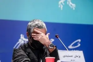 پژمان جمشیدی برای همیشه در کانادا ماندنی شد ؟ | جنجال تاخیر عجیب پژمان جمشیدی در بازگشت !