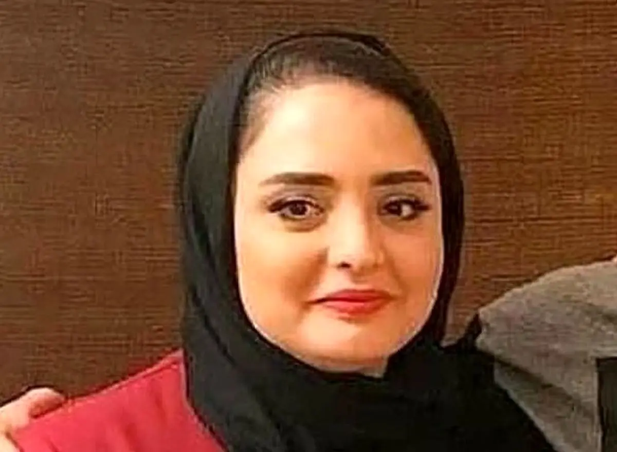 عکس نرگس محمدی در کنار اقای بازیگر | ناراحتی علی اوجی از نرگس محمدی