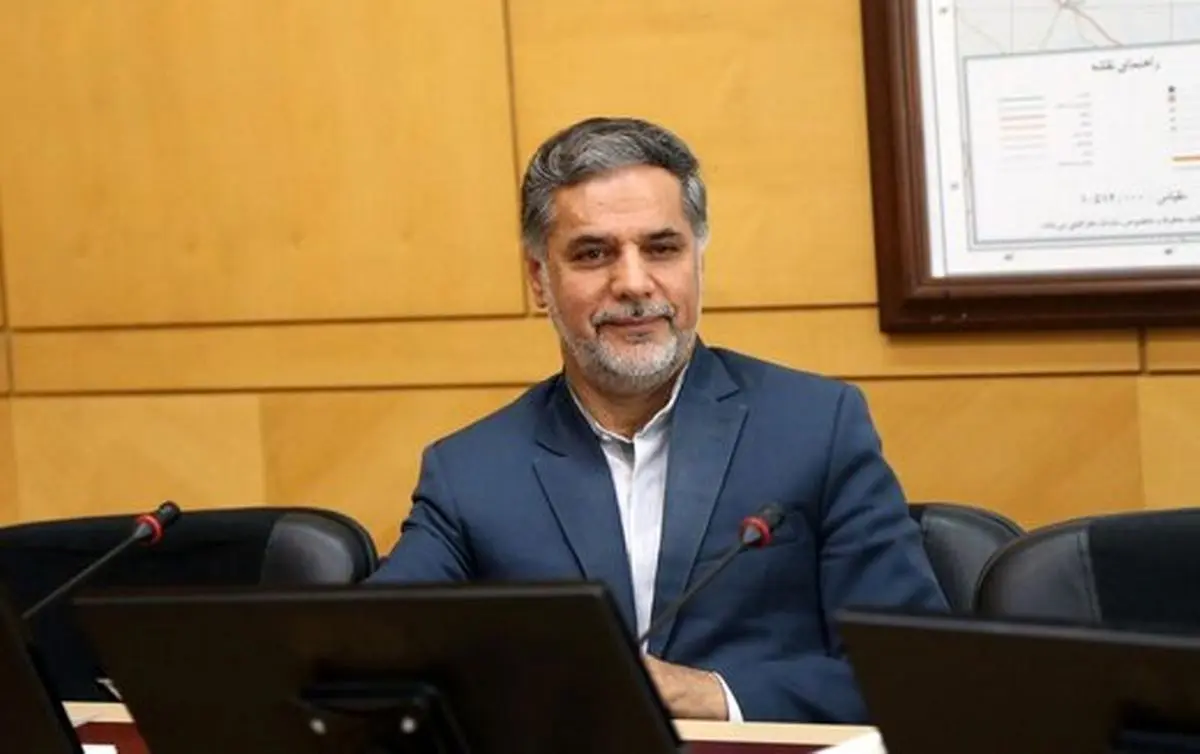 نقوی حسینی: رئیسی قصد دارد نسل جدیدی از مدیران را معرفی کند