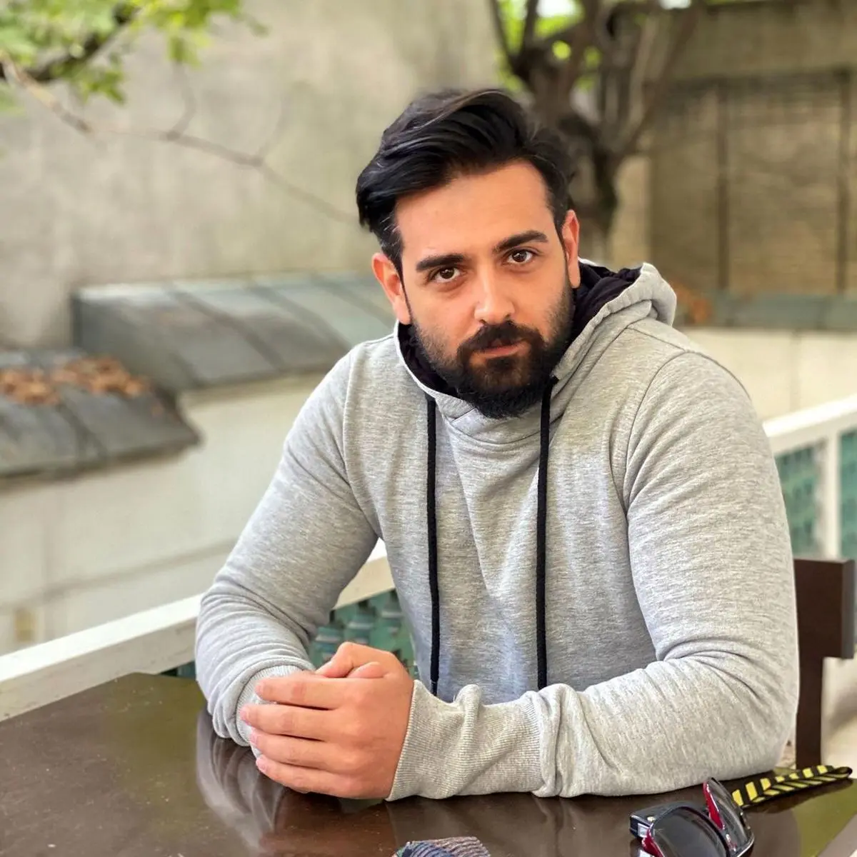 امیرحسین آرمان مهاجرت کرد ؟ 